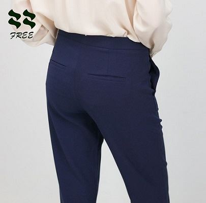 Woven Slim Pant back  detail